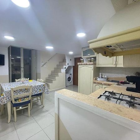 Donna Carme' Apartment Naples Exterior photo